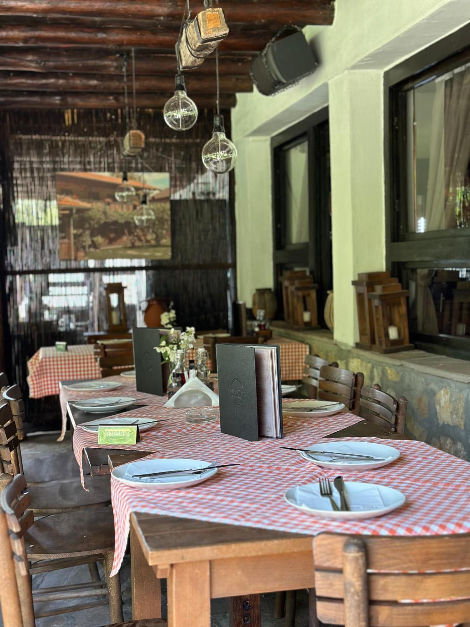 Konak Tosa Poganovo Exterior photo